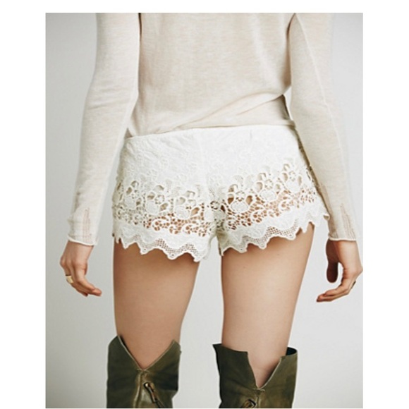 Free People ivory embroidered shorts - Picture 2 of 7